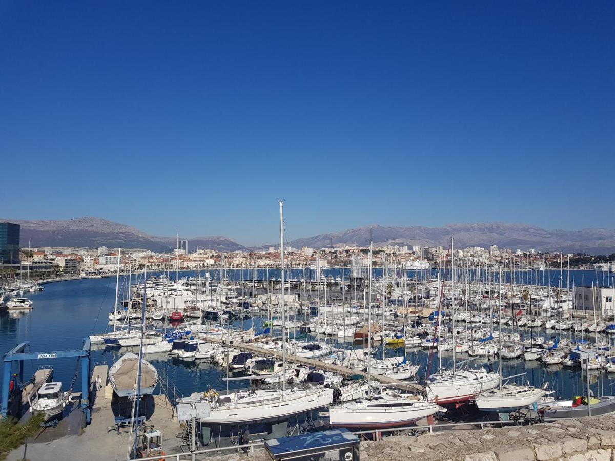 Strawberry Διαμέρισμα Σπλιτ Εξωτερικό φωτογραφία